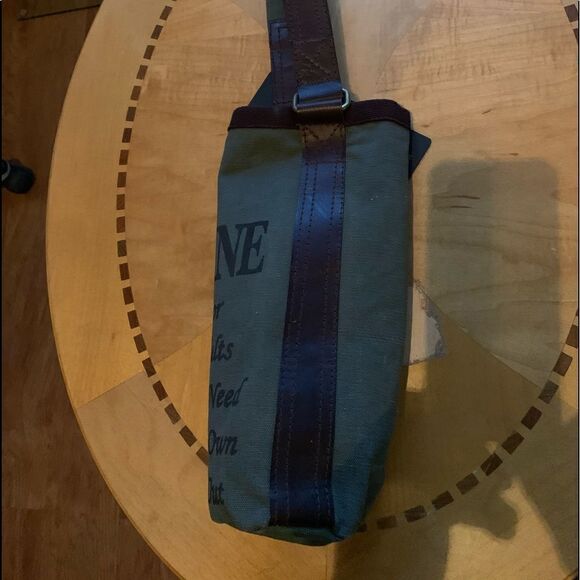 Wine For Adults Who Need Their Own Time Out TOTE - Picture 5 of 7